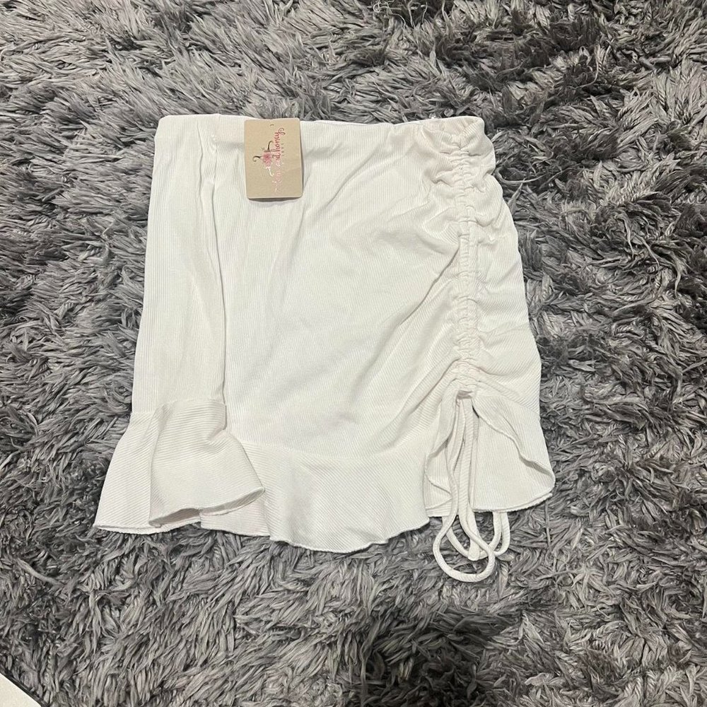 White Skirt (Love and Honey Boutique)